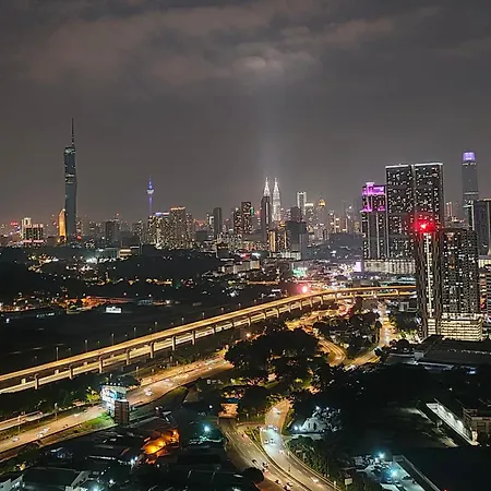 Razak City 2 Or 3 Bedroom Klcc View Sungai Besi, Kuala Lumpur